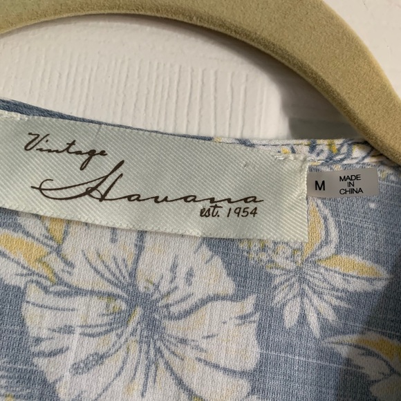 Floral Hawaiian Print Wrap Tie Dress - Picture 2 of 4